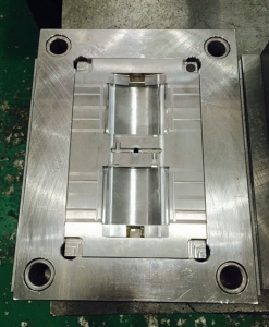 Y300422儀器塑膠制品，深圳塑膠模具廠，注塑模具加工